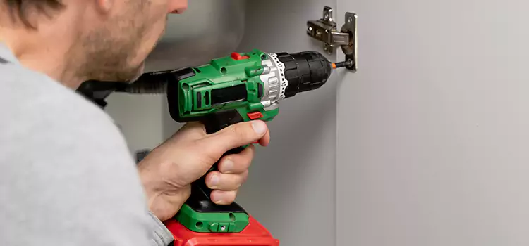 Commercial Door Hinge Repair Hannibal
